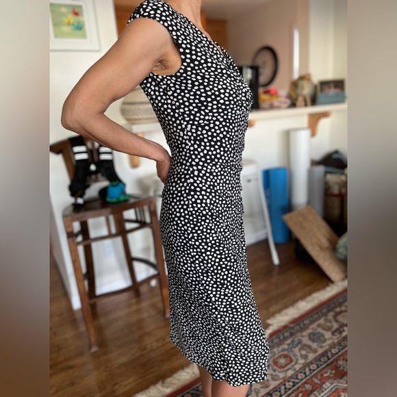 Lauren by Ralph Lauren, black and white, faux wrap dress - Picture 2 of 9